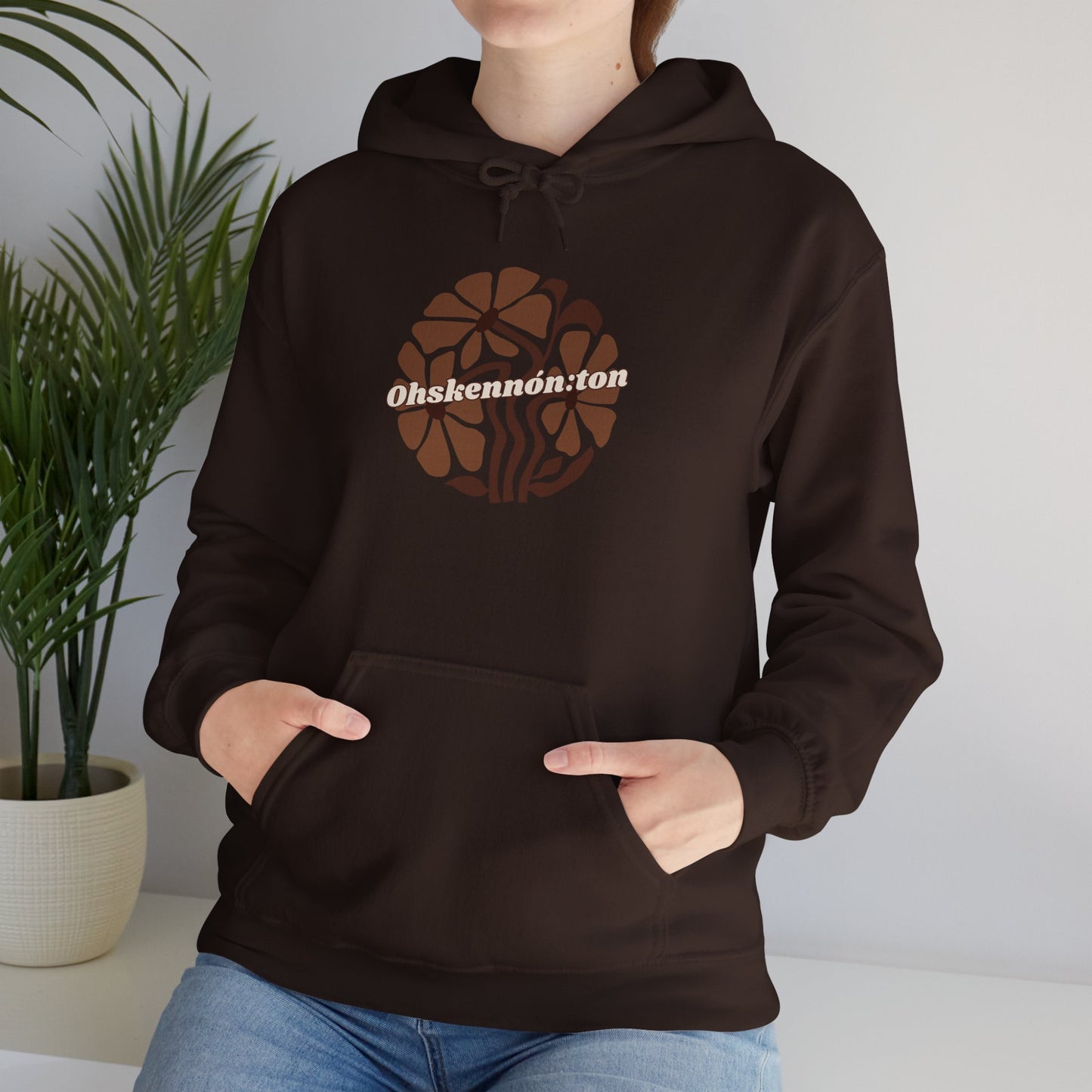 "Ohskennon:ton/Deer" Unisex Heavy Blend™ Hooded Sweatshirt